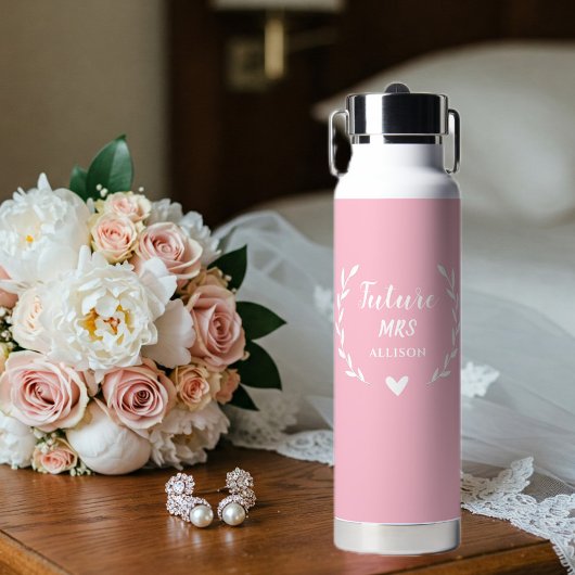 Personalized Pink Water Bottle, Custom Mrs. Design ウォーターボトル