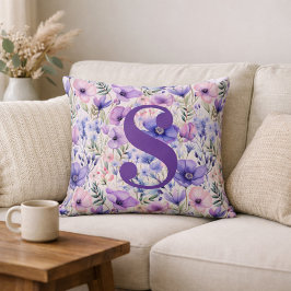 Personalized Purple Floral Monogram クッション