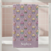 Personalized Purple Glitter Cupcake バスタオル