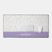 Personalized Purple Wildflower Monogram デスクマット (キーボード&マウス)