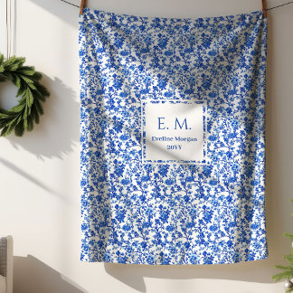 Personalized Royal Blue Floral Toile Cozy Blanket シェルパブランケット
