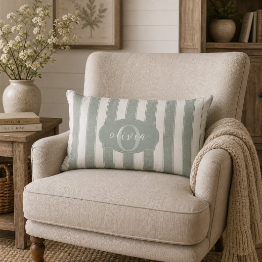 Personalized Rustic Sage Green Srtiped ランバークッション