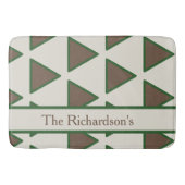 Personalized Sage Green Taupe Triangle Modern Chic バスマット (正面)