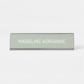 Personalized Sage & White Modern Desk Name Plate デスクネームプレート (正面)