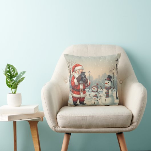 Personalized Santa Photographer & Snowman Selfie  クッション (椅子)