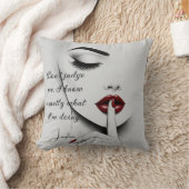 Personalized Sassy Quote Red Lips Beauty Glam Chic クッション (ブランケット)