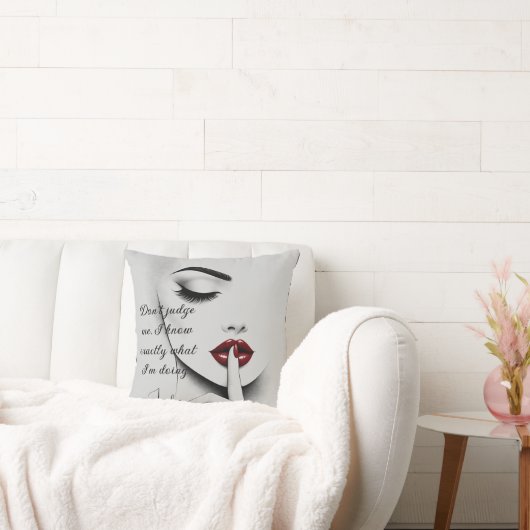 Personalized Sassy Quote Red Lips Beauty Glam Chic クッション (ソファ)