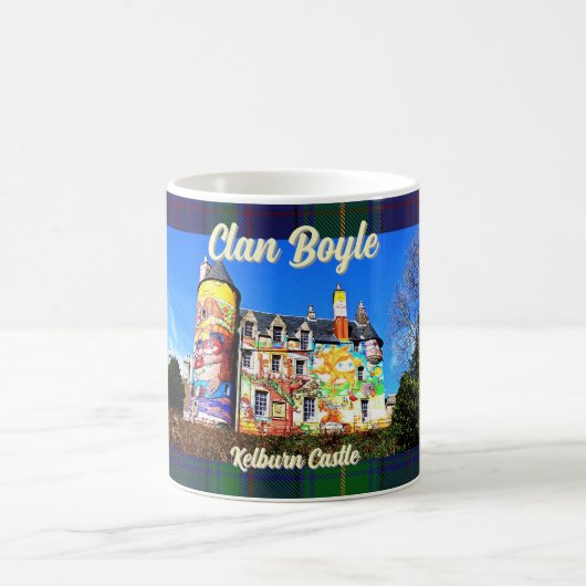 Personalized Scottish Clan Boyle's Kelburn Castle コーヒーマグカップ (中央)