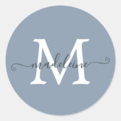 Personalized Script Name Monogram Dusty Blue ラウンドシール (正面)