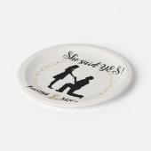 Personalized She said Yes Engagement Plate  ペーパープレート (アングル)
