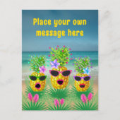 Personalized Singing Lady Pineapples シーズンポストカード (正面)