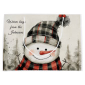 Personalized Snowman Winter Hug Family Name ラージペーパーバッグ (正面)