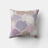 Personalized Soft Mauve and Lilac Floral Elegance クッション (裏面)