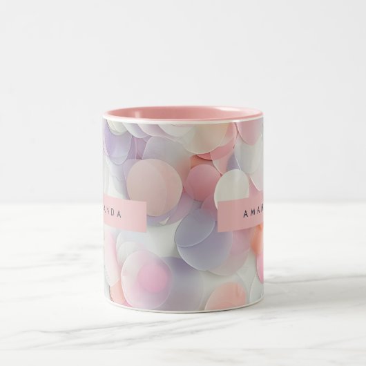Personalized Soft Pastel Confetti Design ツートーンマグカップ (中央)