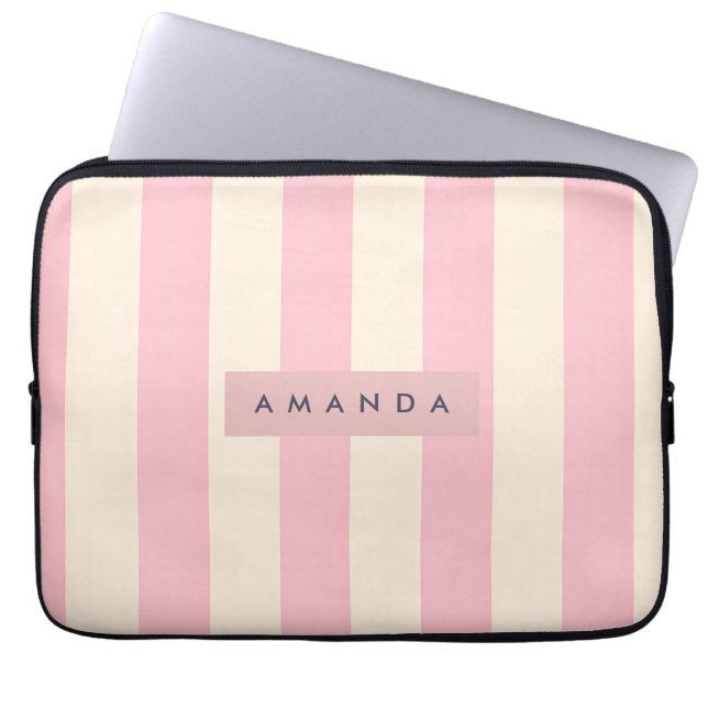 Personalized Soft Pink and Cream Stripe ラップトップスリーブ (正面)