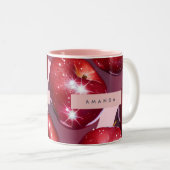 Personalized Sparkling Red Apple Pink Background ツートーンマグカップ (正面右)