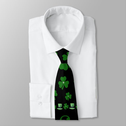 Personalized St. Patrick’s Day Shamrock on Black ネクタイ (タイ)