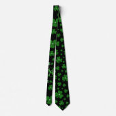 Personalized St. Patrick’s Day Shamrock on Black ネクタイ (裏面)