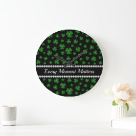 Personalized St. Patrick’s Day Shamrock with Pearl ラージ壁時計