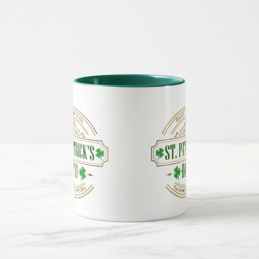 Personalized St. Patrick's Day I Luck of the Irish マグカップ (中央)