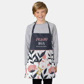 Personalized Summer Floral Kids' Apron エプロン (着用した状態)