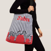 Personalized unique Zebra in red black Branding クロスボディバッグ (クローズアップ)