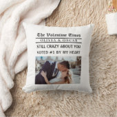 Personalized Valentine Newspaper Photo  クッション (ブランケット)