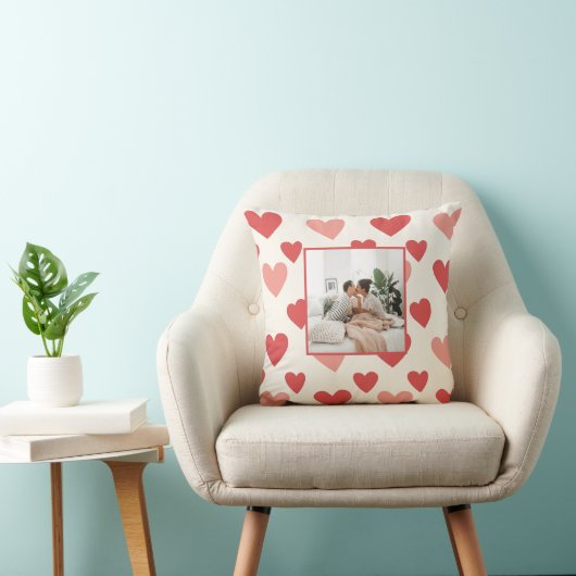 Personalized Valentine Photo Heart Throw Pillow クッション (椅子)