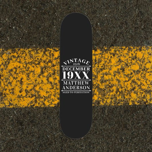 Personalized Vintage Aged to Perfection スケートボード