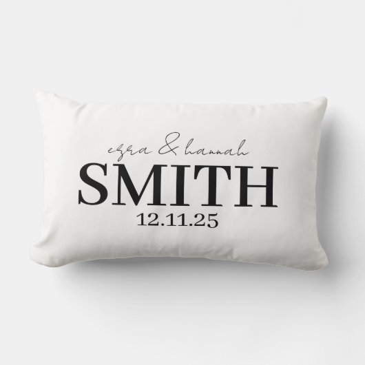 Personalized Wedding Pillow, Last Name & Date ランバークッション (正面)