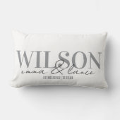 Personalized Wedding Pillow, Names & Dates ランバークッション (正面)
