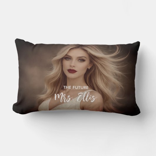 Personalized Wedding Pillow – The Future, Mrs. ランバークッション (正面)