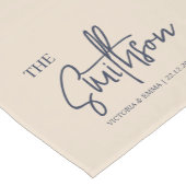 Personalized Wedding Table Runner, Custom Linen We ショートテーブルランナー (コーナー)