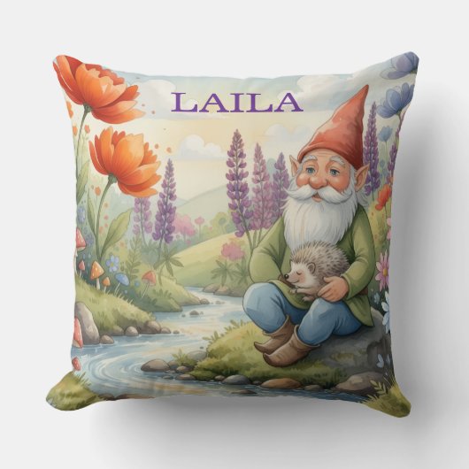 Personalized whimsical gnome flowers pillow クッション (正面)