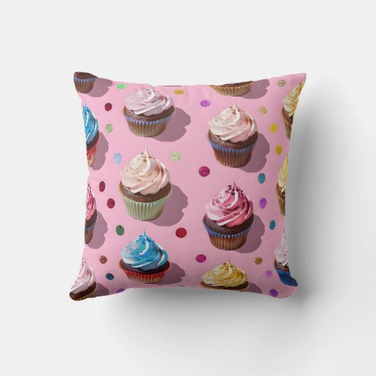 Personalized Whimsical Rainbow Cupcake Confetti クッション (裏面)