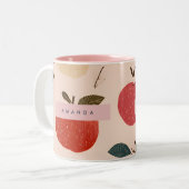 Personalized Whimsical Red Apple Harvest ツートーンマグカップ (正面左)