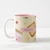 Personalized Whimsical Toast & Jam Pattern ツートーンマグカップ (左)