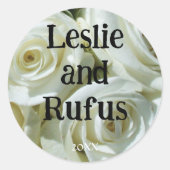 Personalized White Roses Wedding Sticker ラウンドシール (正面)