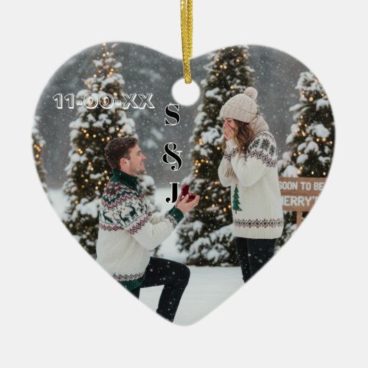 Personalized Winter Engagement Keepsake セラミックオーナメント (正面)
