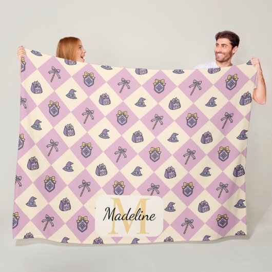 Personalized Wizard School Pink Monogram Name フリースブランケット (インサイチュ)