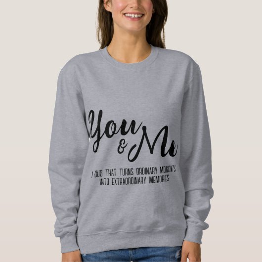 Personalized You & Me For Her スウェットシャツ (正面)