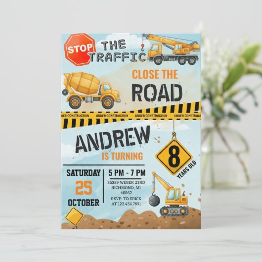 Pesonal Modern Construction Birthday Extravaganza 招待状 (スタンド正面)