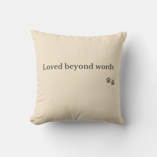 Pet Memorial Pillow – Loved Beyond Words クッション (正面)