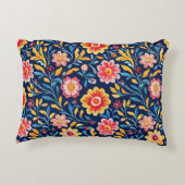 Petal Kissed Morning Accent Pillow アクセントクッション (裏面)