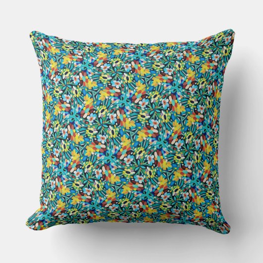 Petal Party Pattern Throw Pillow クッション (正面)