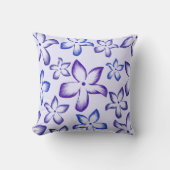 Petal Whimsy Blue & Purple Floral Throw Pillow クッション (正面)