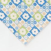 Petals In Silence 10. Floral pattern. フリースブランケット (角)