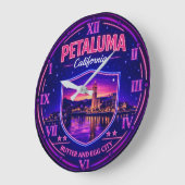 Petaluma California ラージ壁時計 (傾斜)