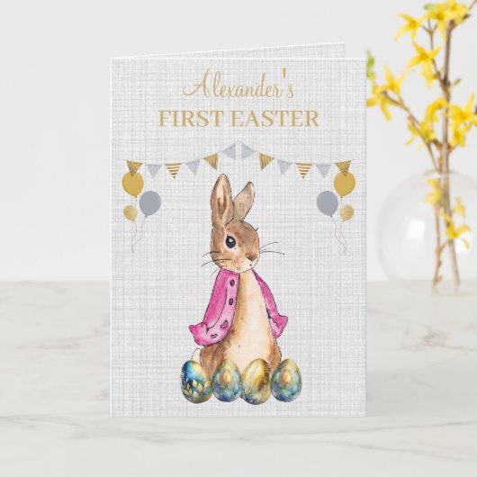 Peter Flopsyの最初のイースター挨拶をパーソナライズ カード (黄色い花)