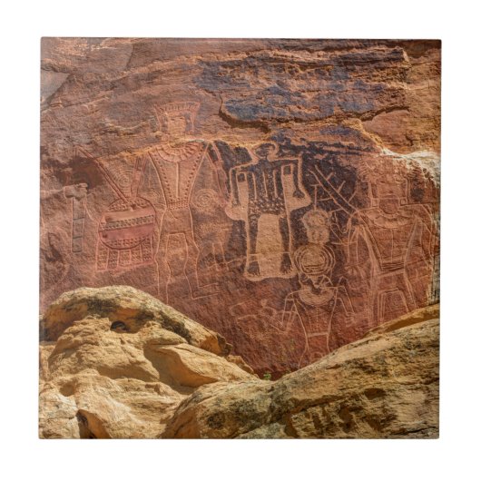 Petroglyph 3人の王- Mcconkie牧場-ユタ タイル (正面)